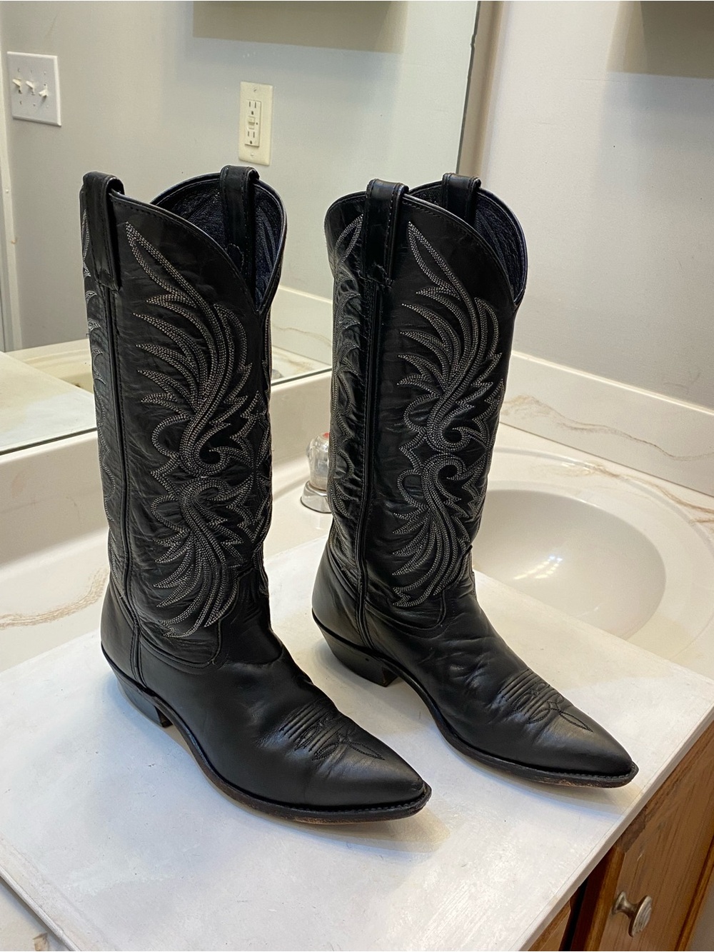 Code West women Cowboy boot size 7 good condition clean interior